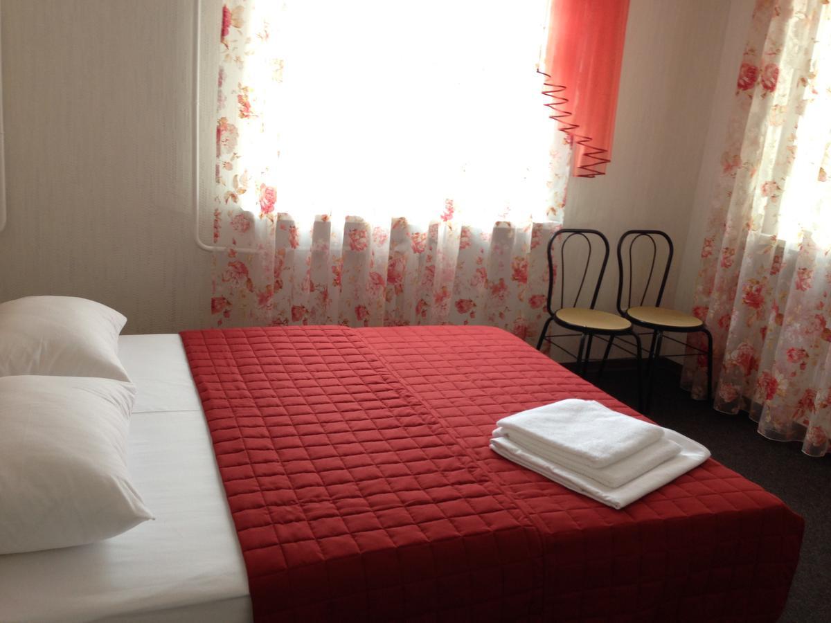 U Fedora Hotel Oleksandriia ภายนอก รูปภาพ
