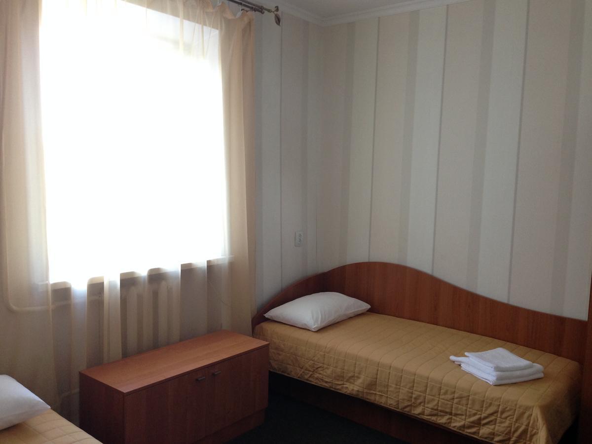 U Fedora Hotel Oleksandriia ภายนอก รูปภาพ
