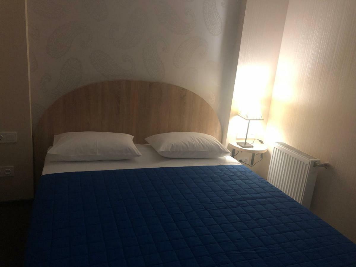 U Fedora Hotel Oleksandriia ภายนอก รูปภาพ